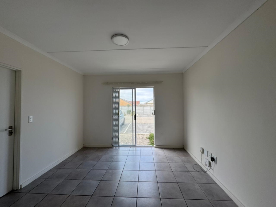 To Let 2 Bedroom Property for Rent in Heather Park Western Cape